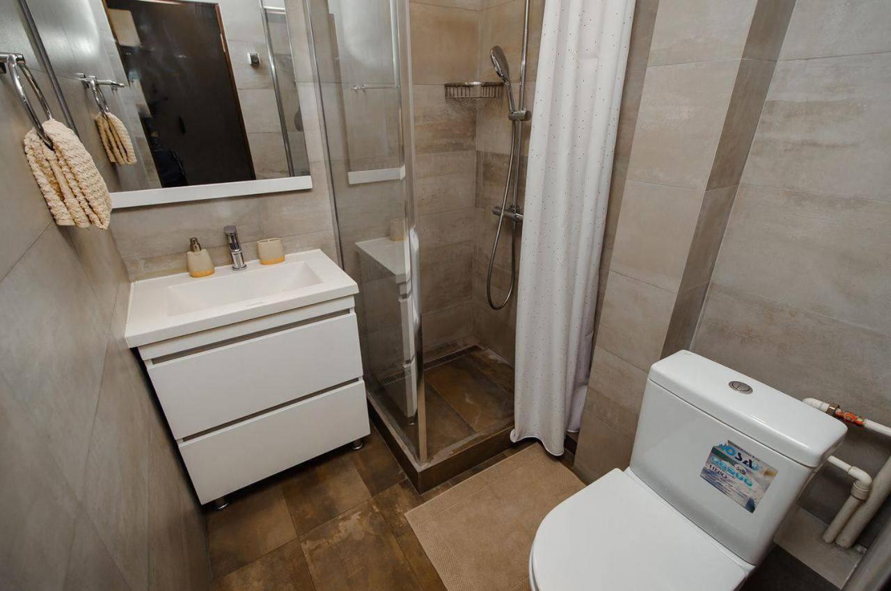 تشيسيناو Aparthotel City Center المظهر الخارجي الصورة