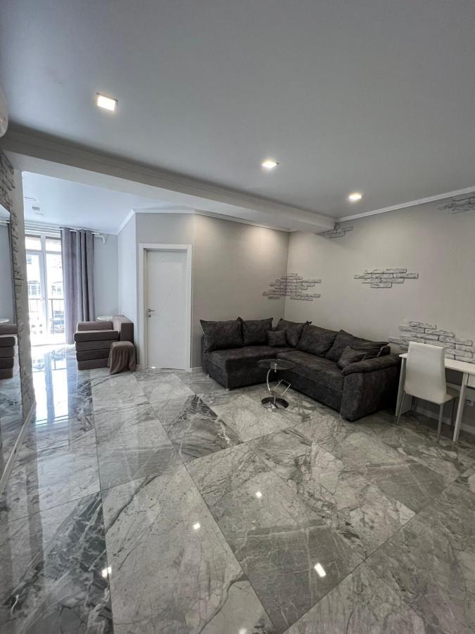 تشيسيناو Aparthotel City Center المظهر الخارجي الصورة